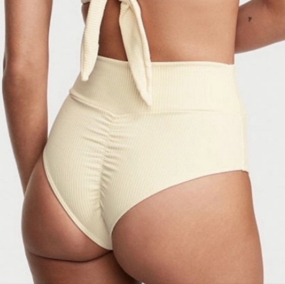 Montce Ribbed Cream Bikini Bottom